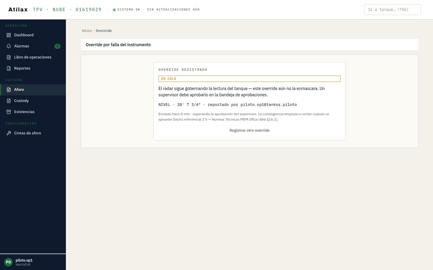 Override registrado, EN COLA, esperando al supervisor.